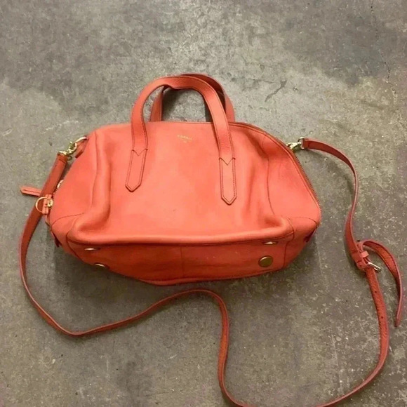 Fossil  crossbody - Picture 1 of 5